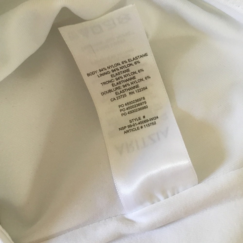 Aritzia Contour White Silhouette Form Fitting Long Sleeve Crewneck Shirt Small - Picture 7 of 10